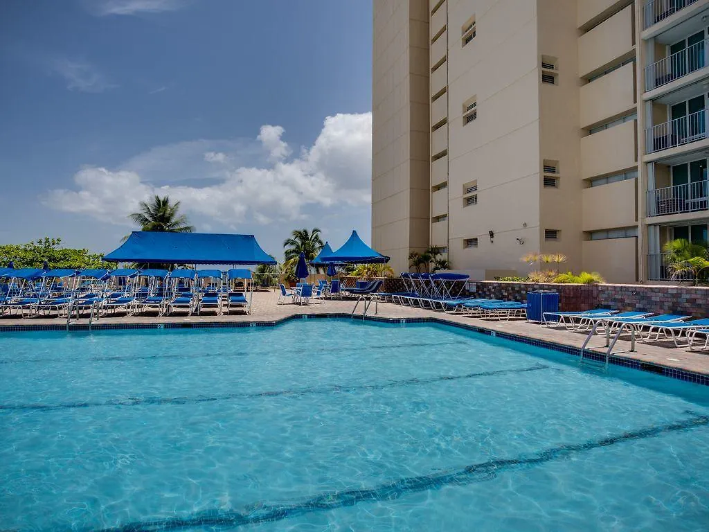 Апарт-отель Апарт отель Esj Towers - Ocean View / 2 Bds Apt Сан-Хуан