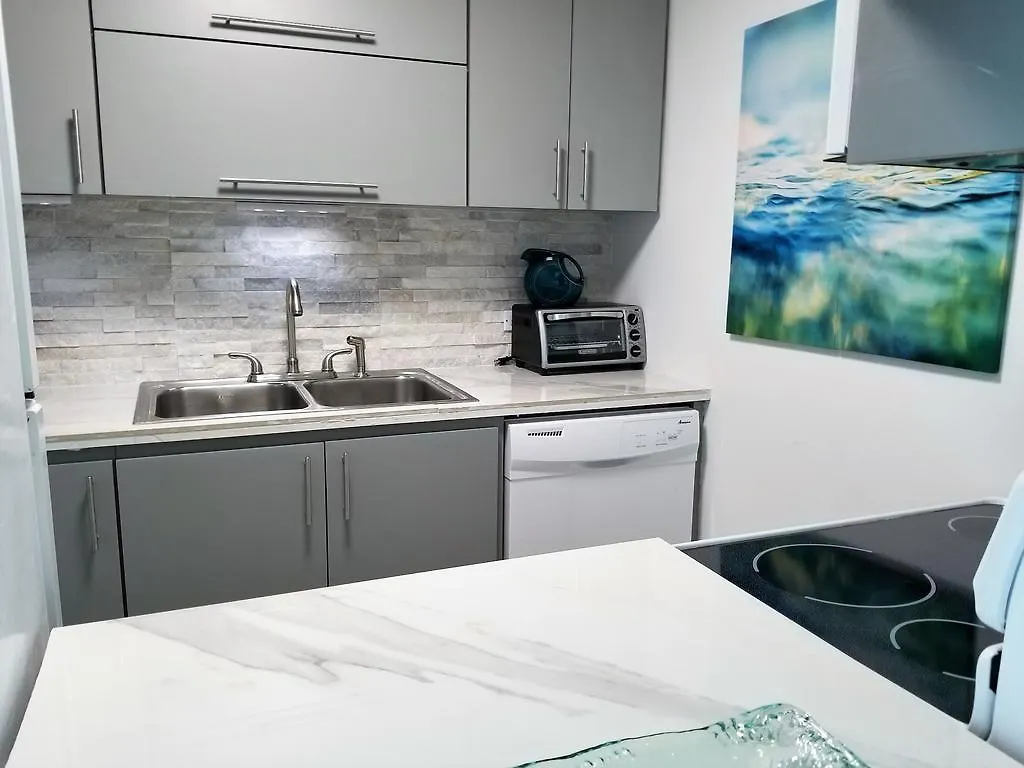 Апарт-отель Апарт отель Esj Towers - Ocean View / 2 Bds Apt Сан-Хуан